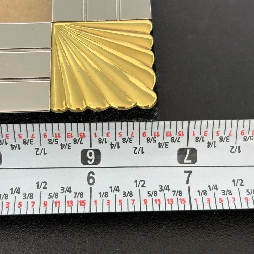 Unbranded Vintage Picture Frame 5x7 Silver‎ Gold Art Deco Ribbed Shell Corners